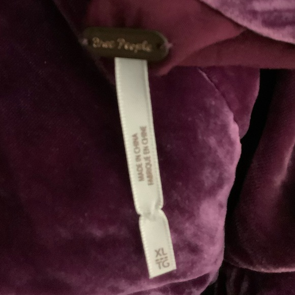 Free People Misha Velvet Mini Dress
X Large Floral Burnout Long Sleeve - Picture 13 of 16